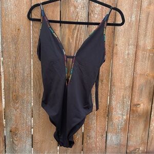 SO LUNA Women’s Black Plunge Neck One Piece Swim Suit Size Medium